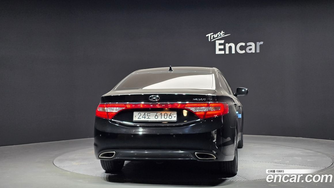 Hyundai Grandeur 2014