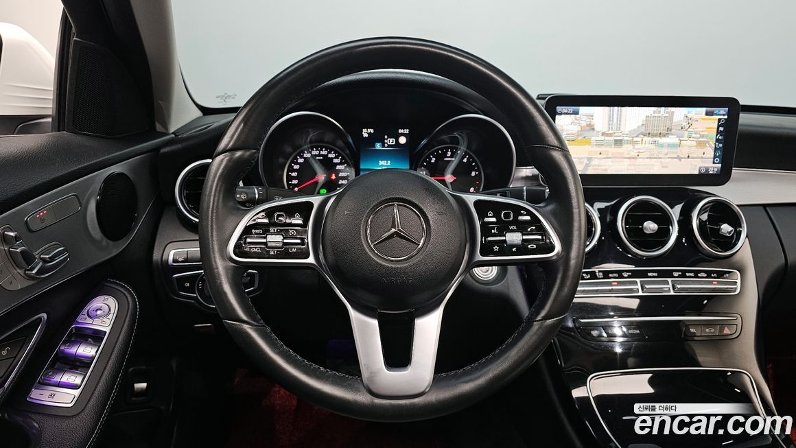 Mercedes-Benz C-Class 2020