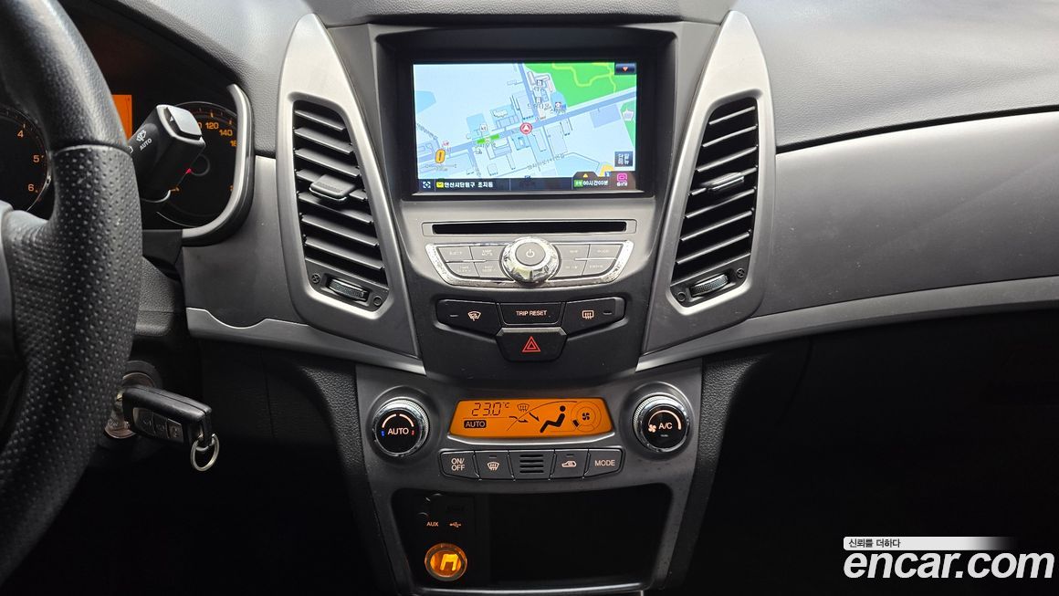 KG_Mobility_Ssangyong KORANDO 2014