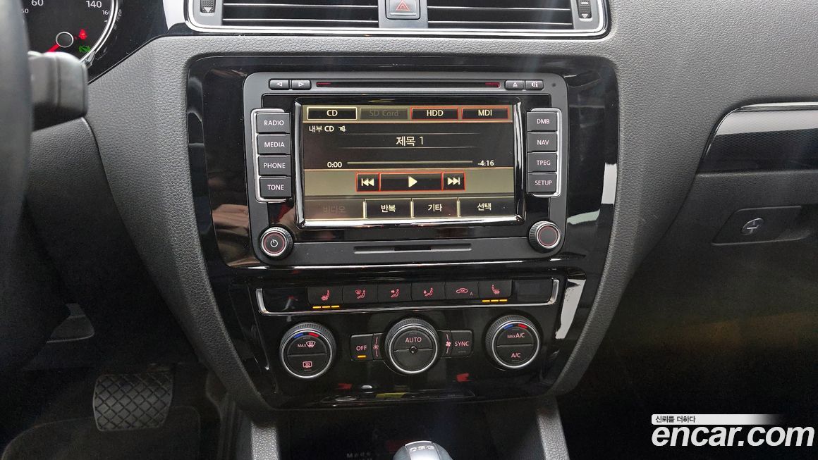 Volkswagen Jetta 2015