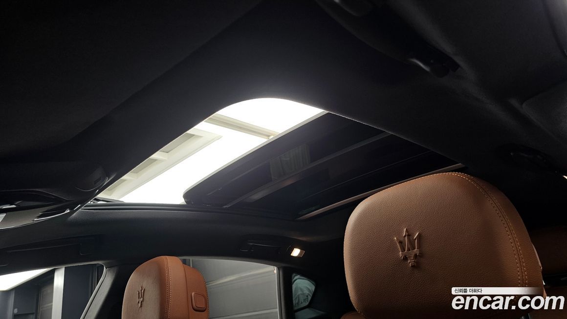 Maserati Levante 2022