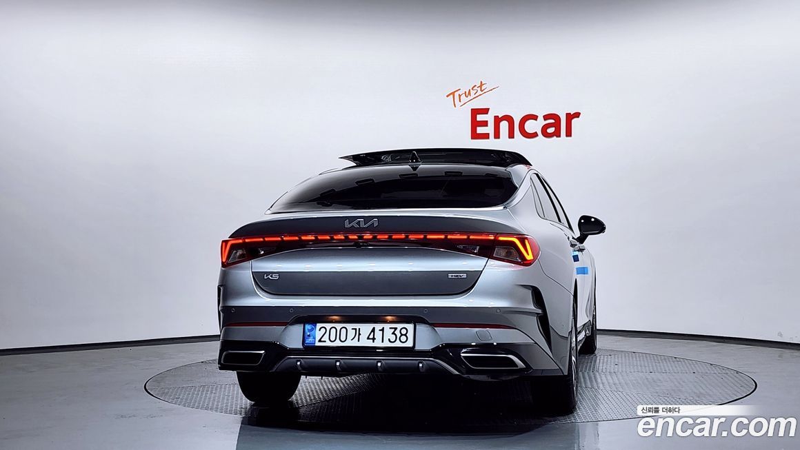 Kia K5 2023