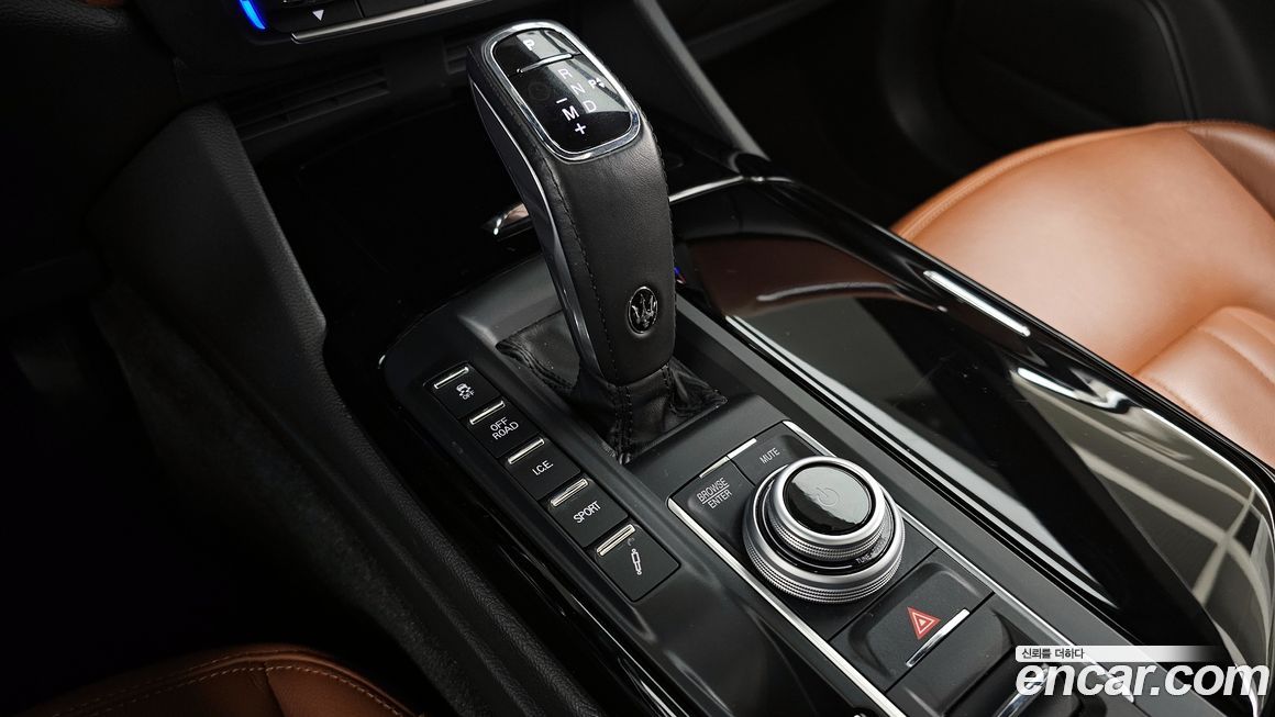 Maserati Levante 2022