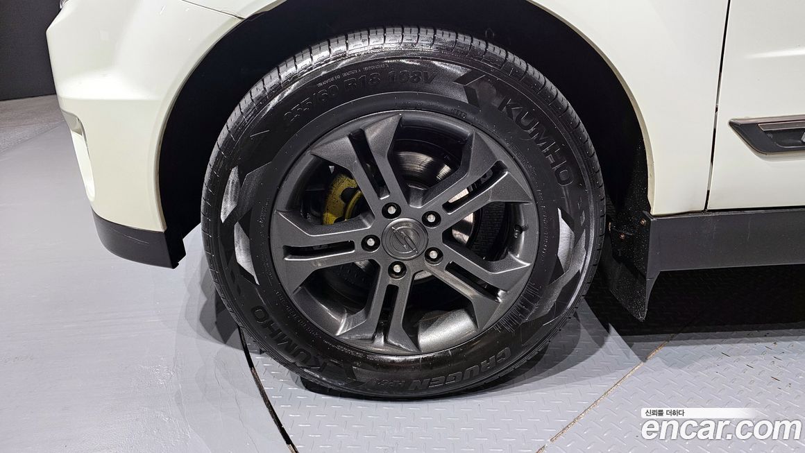 KG_Mobility_Ssangyong KORANDO 2012