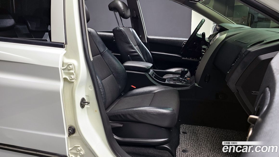 KG_Mobility_Ssangyong KORANDO 2012