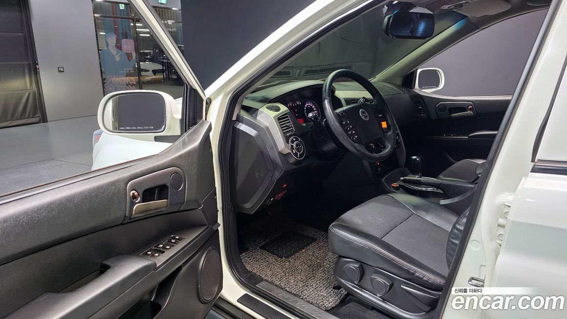 KG_Mobility_Ssangyong KORANDO 2012