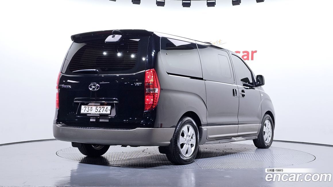 Hyundai Starex 2015
