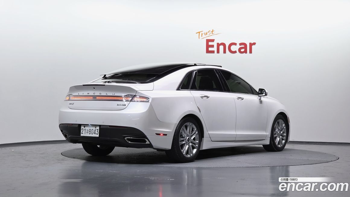 Lincoln MKZ 2015