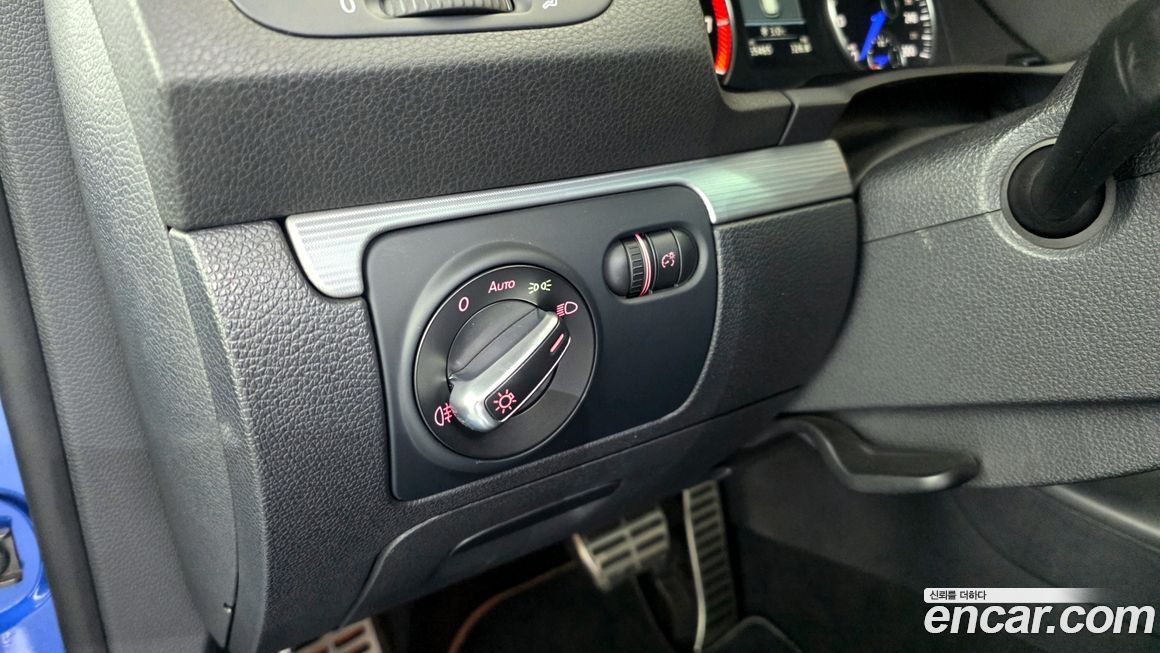 Volkswagen Scirocco 2014