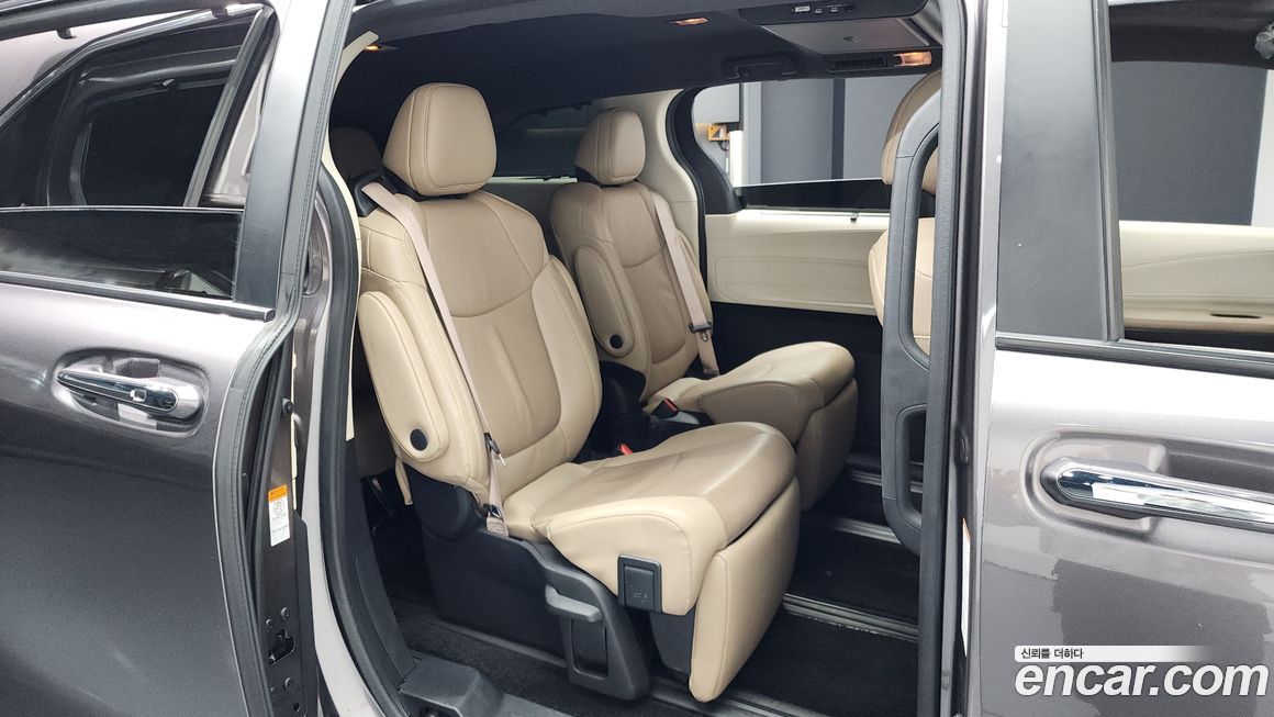 Toyota Sienna 2023