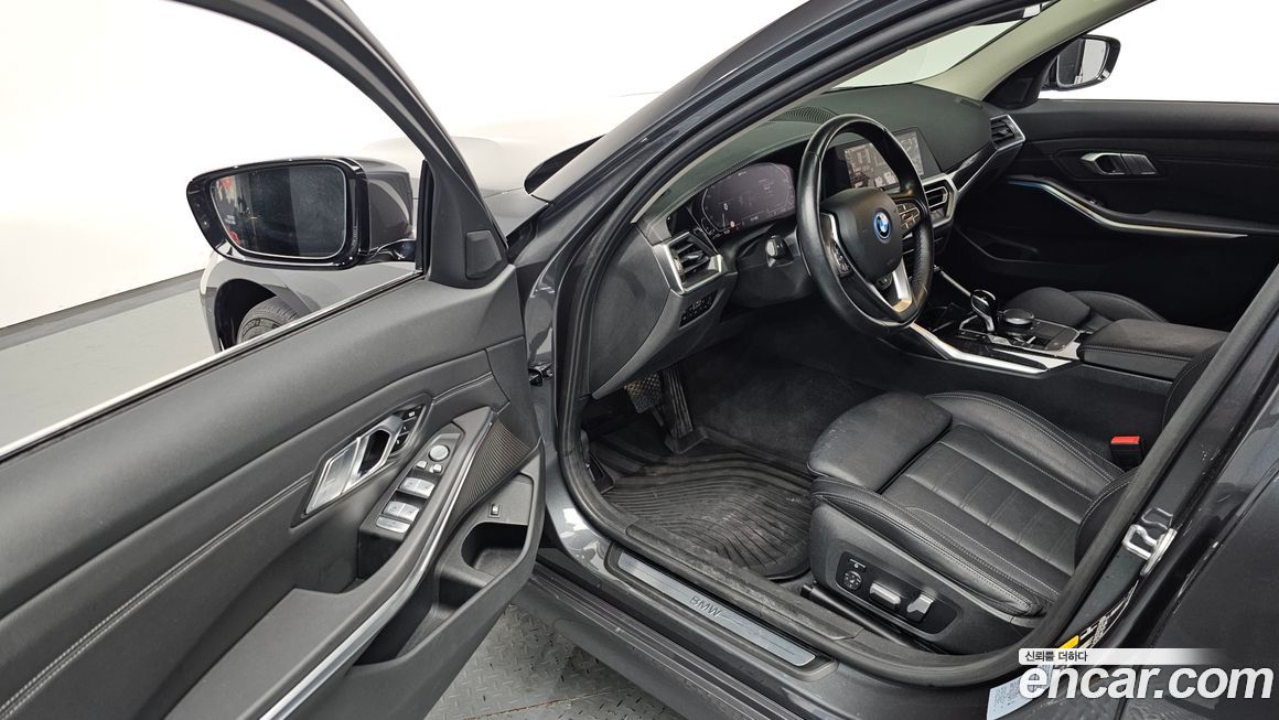 BMW 3-Series 2022