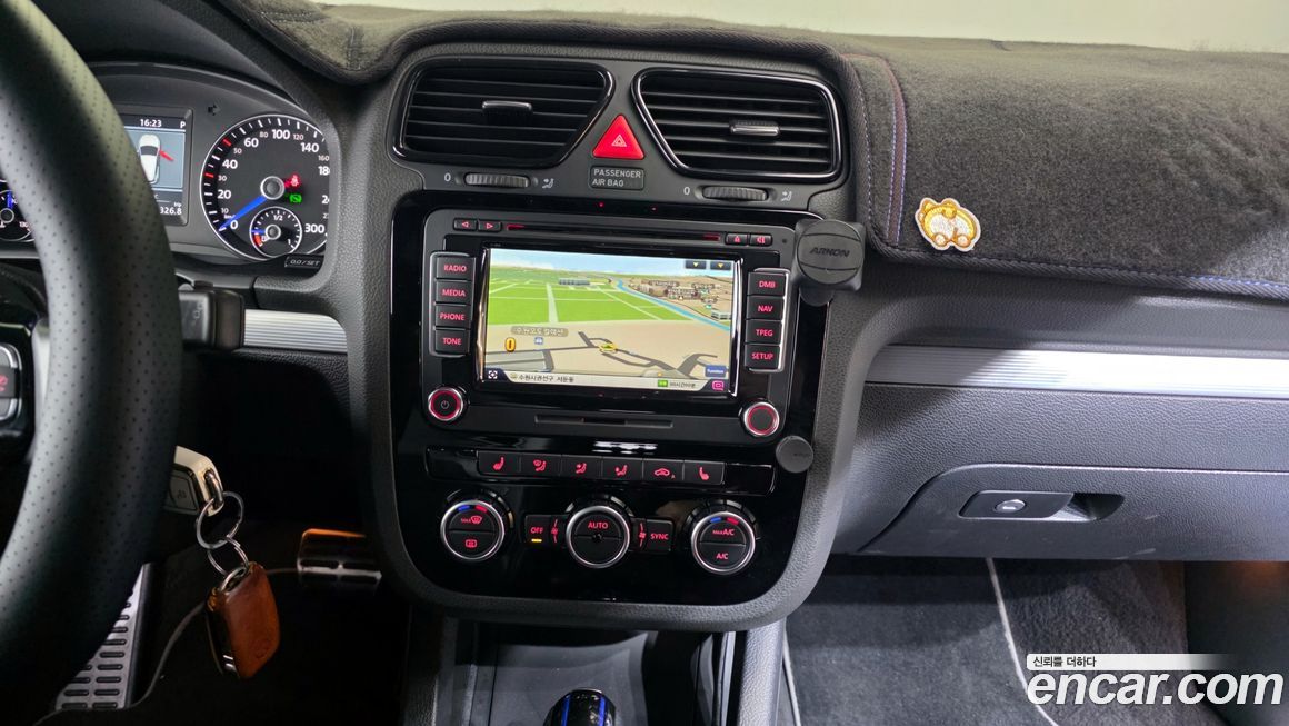 Volkswagen Scirocco 2014