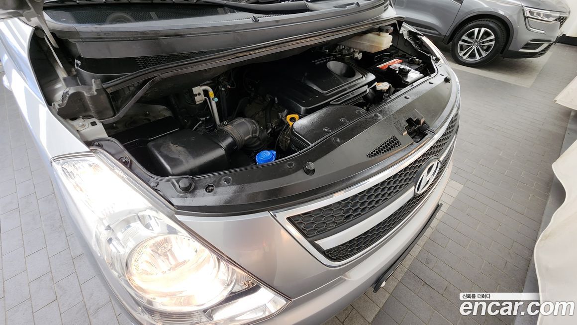 Hyundai Starex 2015