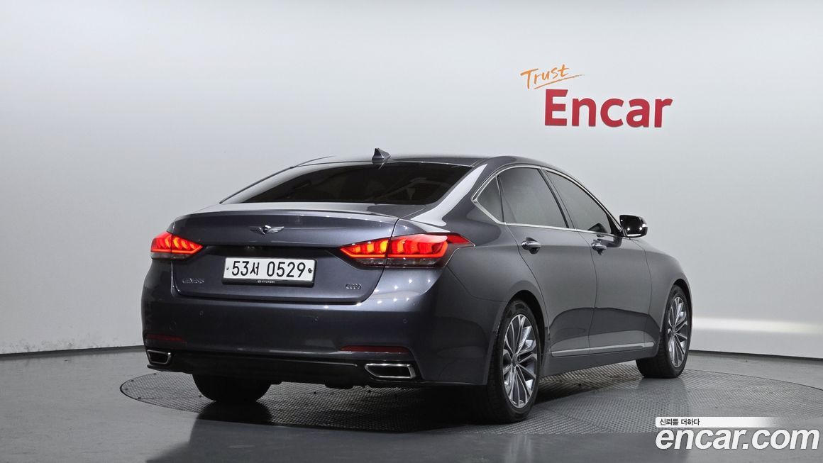Hyundai Genesis 2016