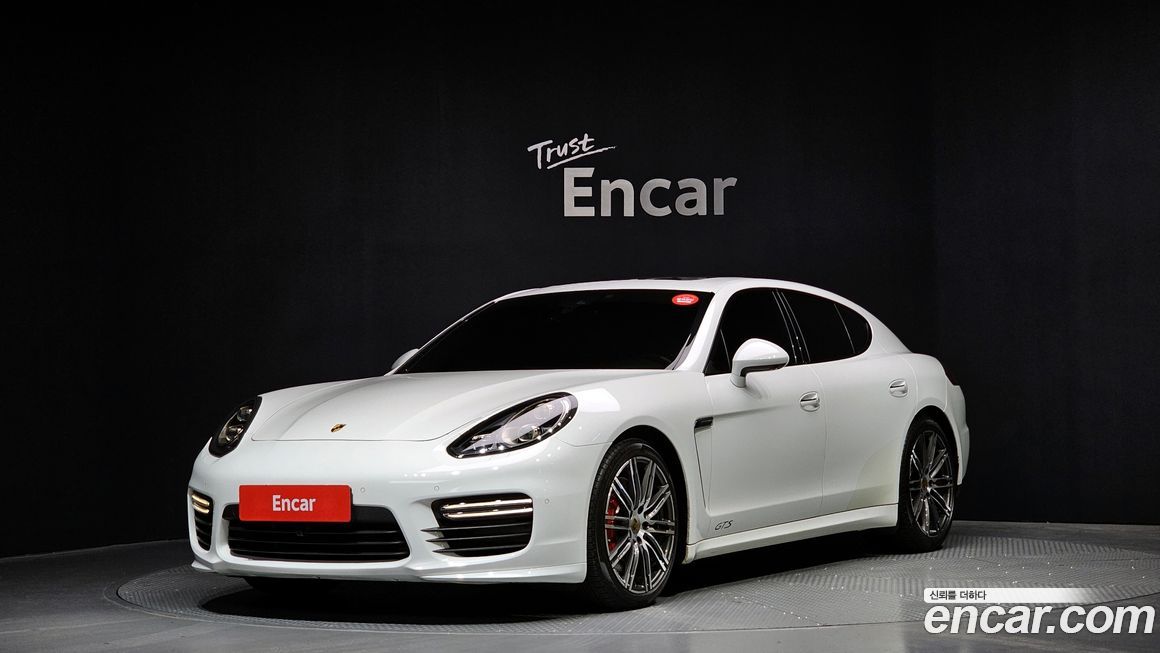 Porsche Panamera 2015