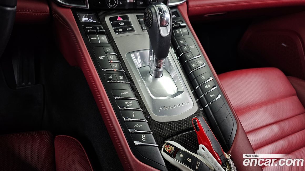 Porsche Panamera 2015