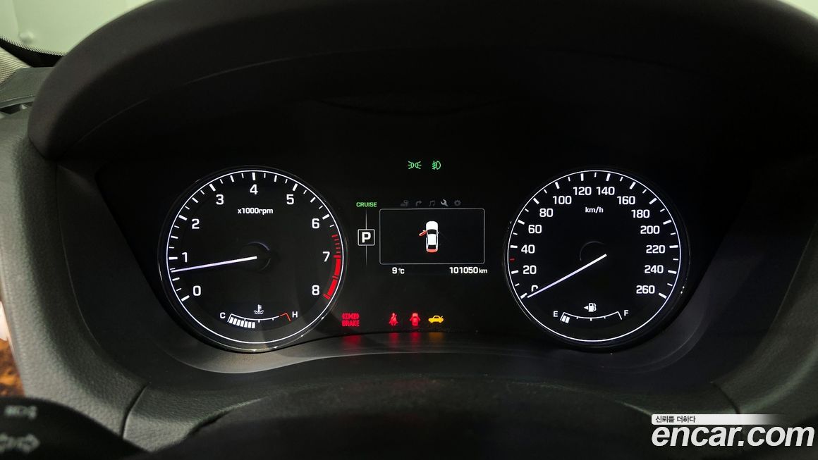 Hyundai Genesis 2016