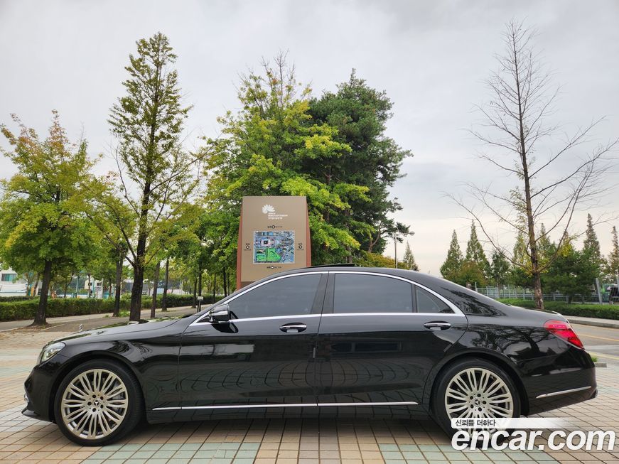 Mercedes-Benz S-Class 2019