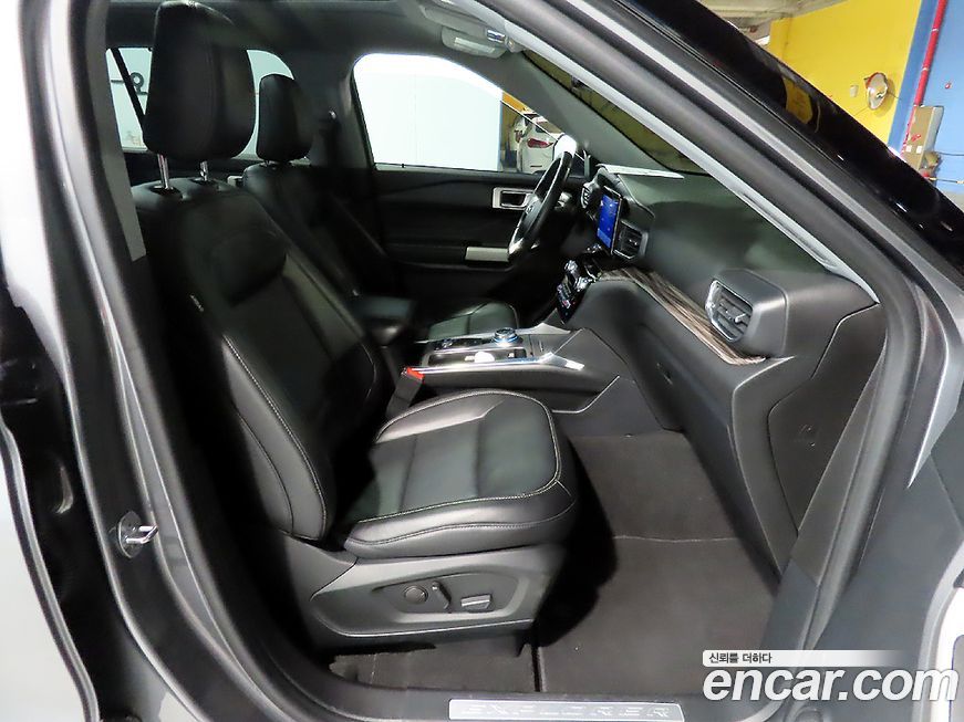 Ford Explorer 2021