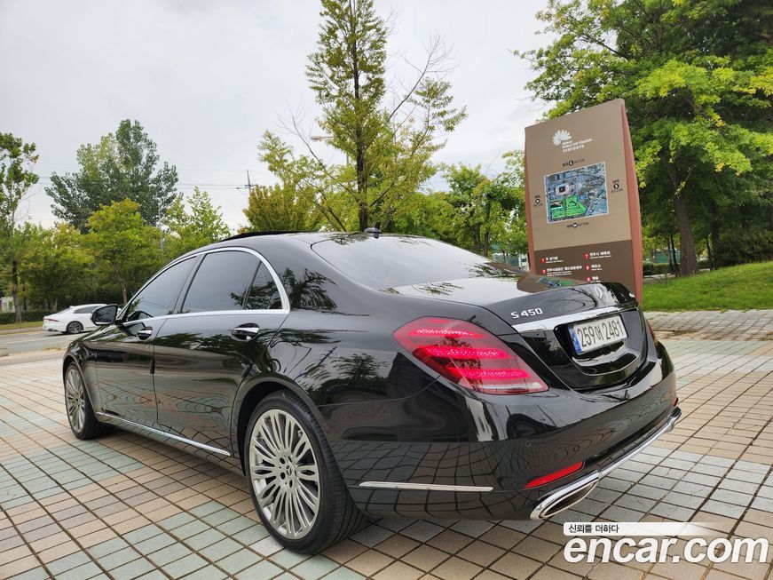 Mercedes-Benz S-Class 2019