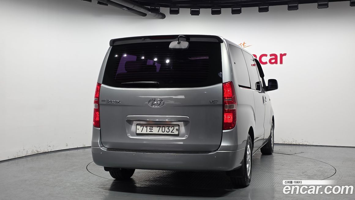 Hyundai Starex 2015