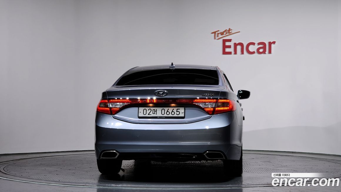 Hyundai Grandeur 2016