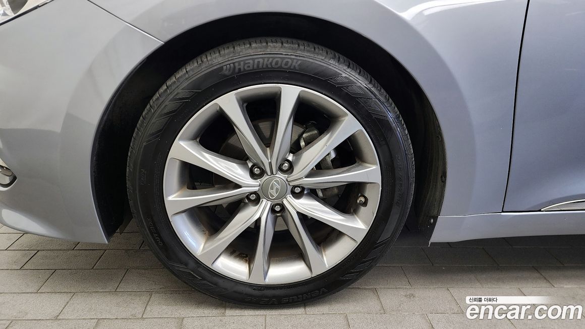 Hyundai Grandeur 2016