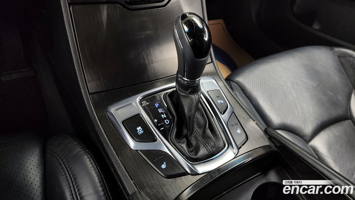 Hyundai Grandeur 2016