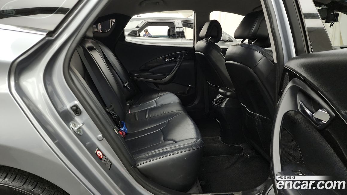 Hyundai Grandeur 2016