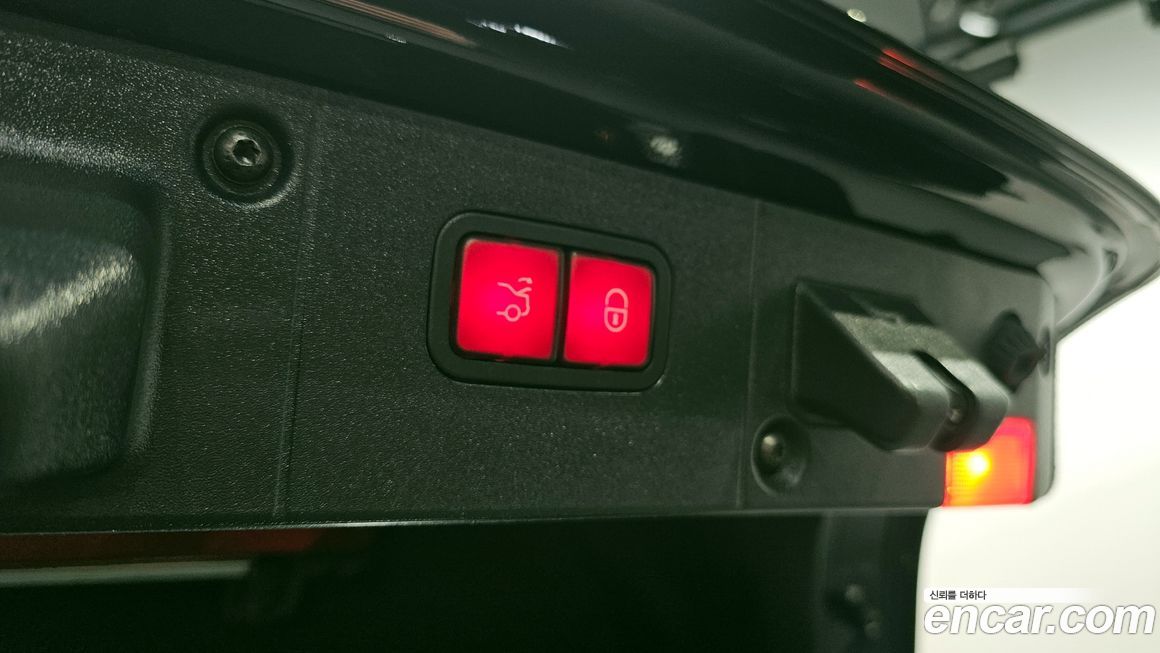 Mercedes-Benz S-Class 2007