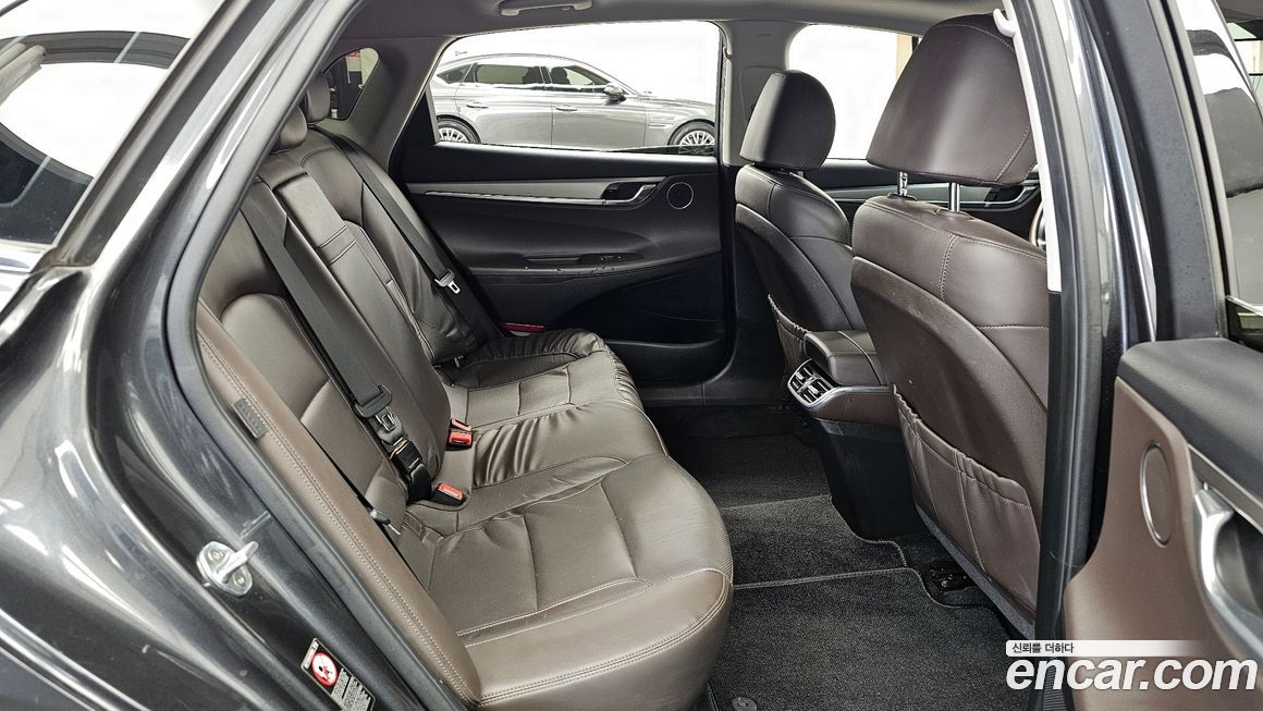 Hyundai Grandeur 2021