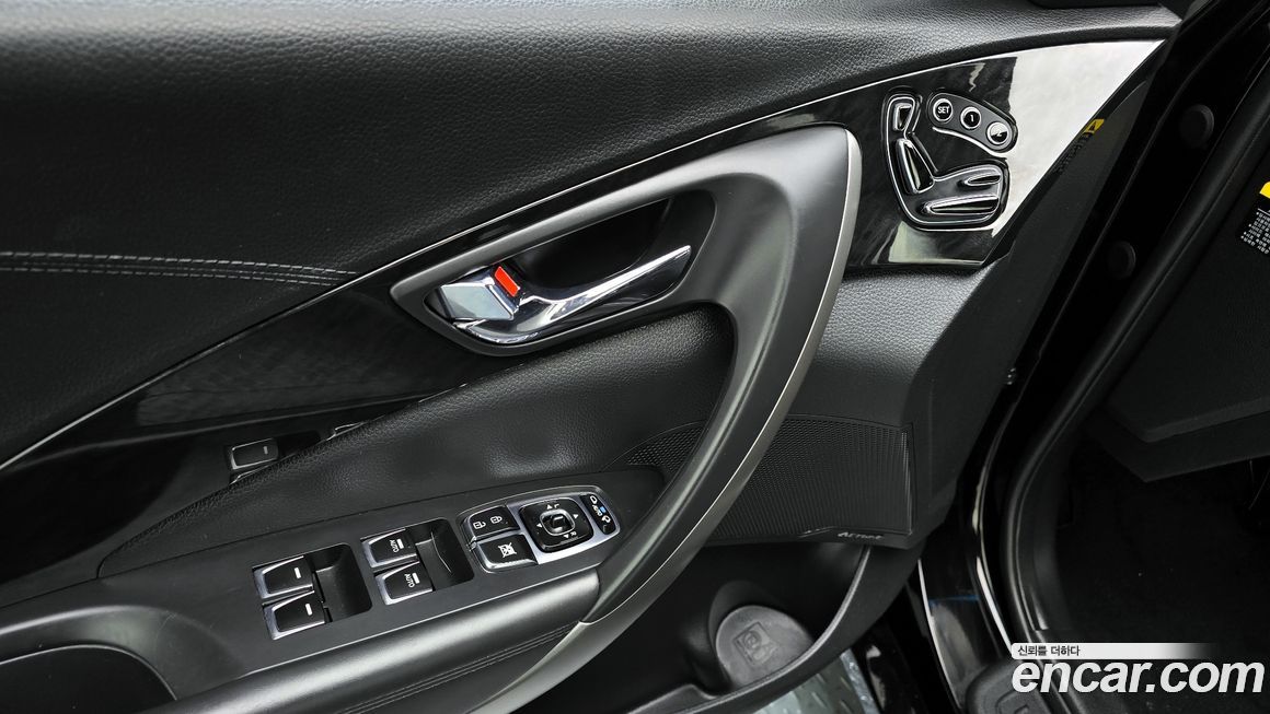 Hyundai Grandeur 2015