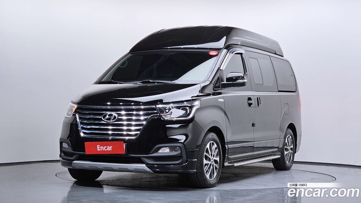 Hyundai Starex 2021
