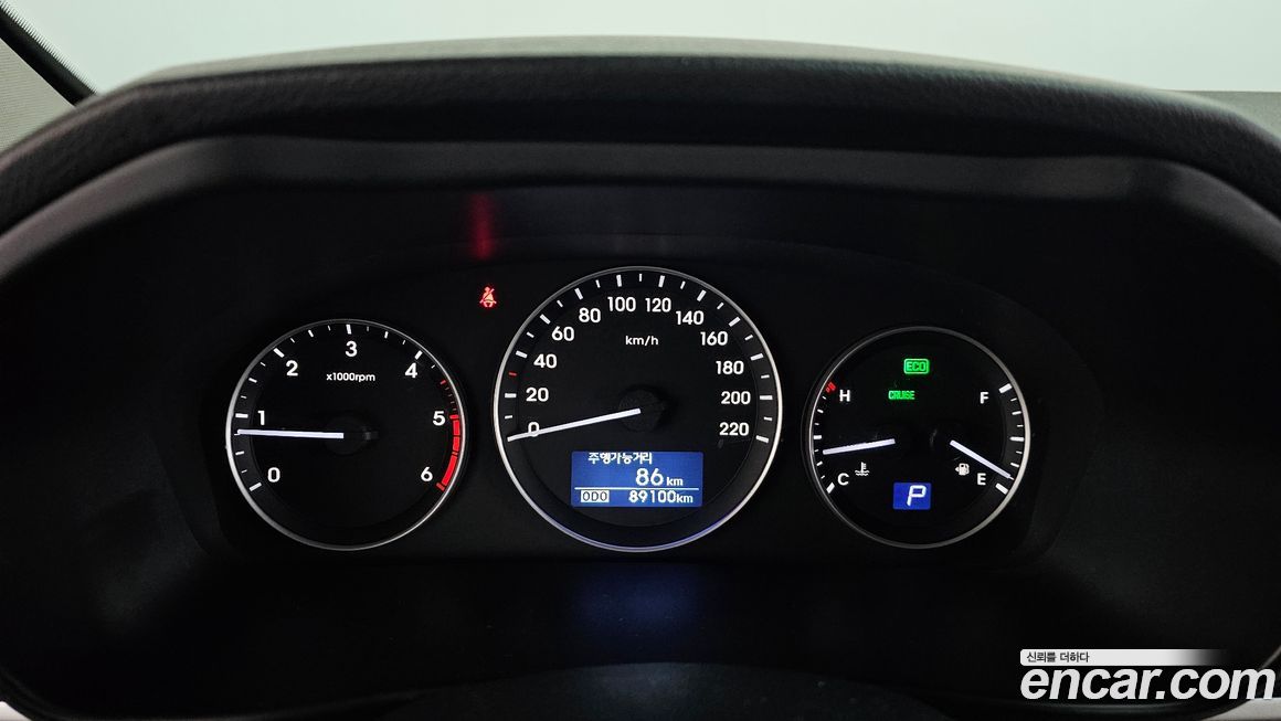 Hyundai Starex 2021