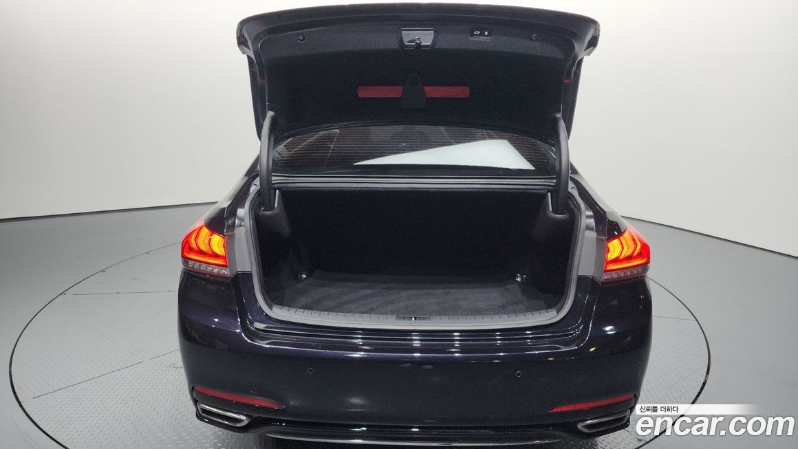 Hyundai Genesis 2016