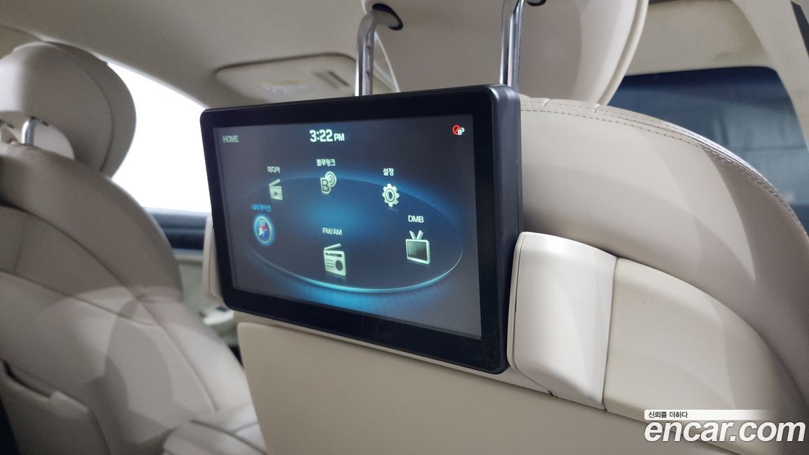 Hyundai Genesis 2016