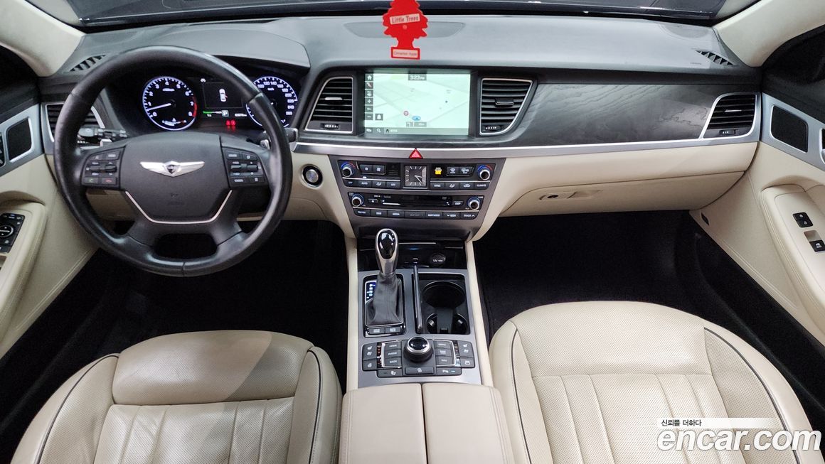 Hyundai Genesis 2016