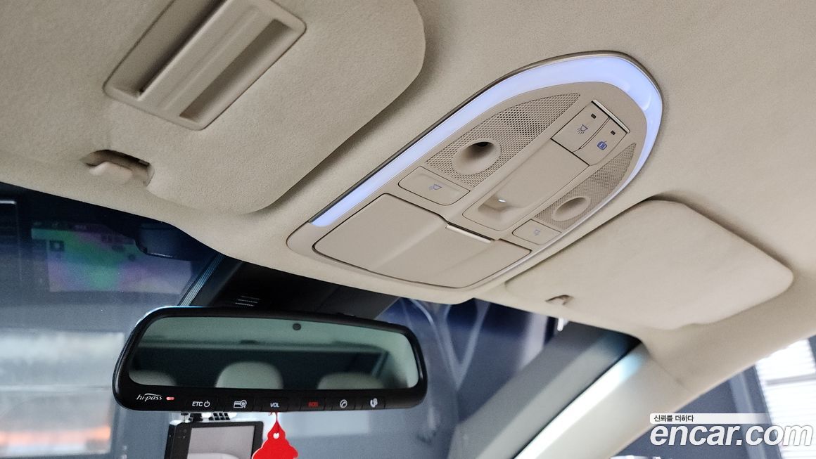 Hyundai Genesis 2016