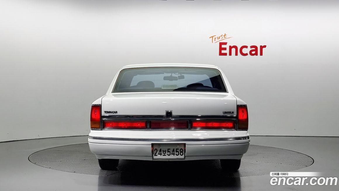 Lincoln Town Car 1997