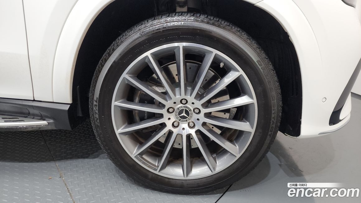 Mercedes-Benz GLE-Class 2024