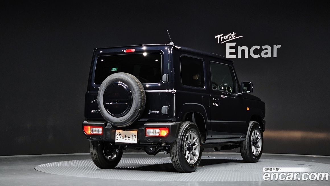 Suzuki Jimny 2025
