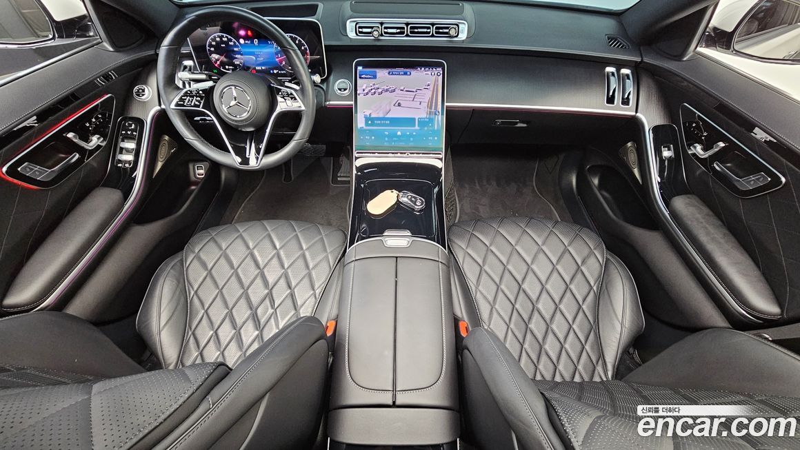 Mercedes-Benz S-Class 2024