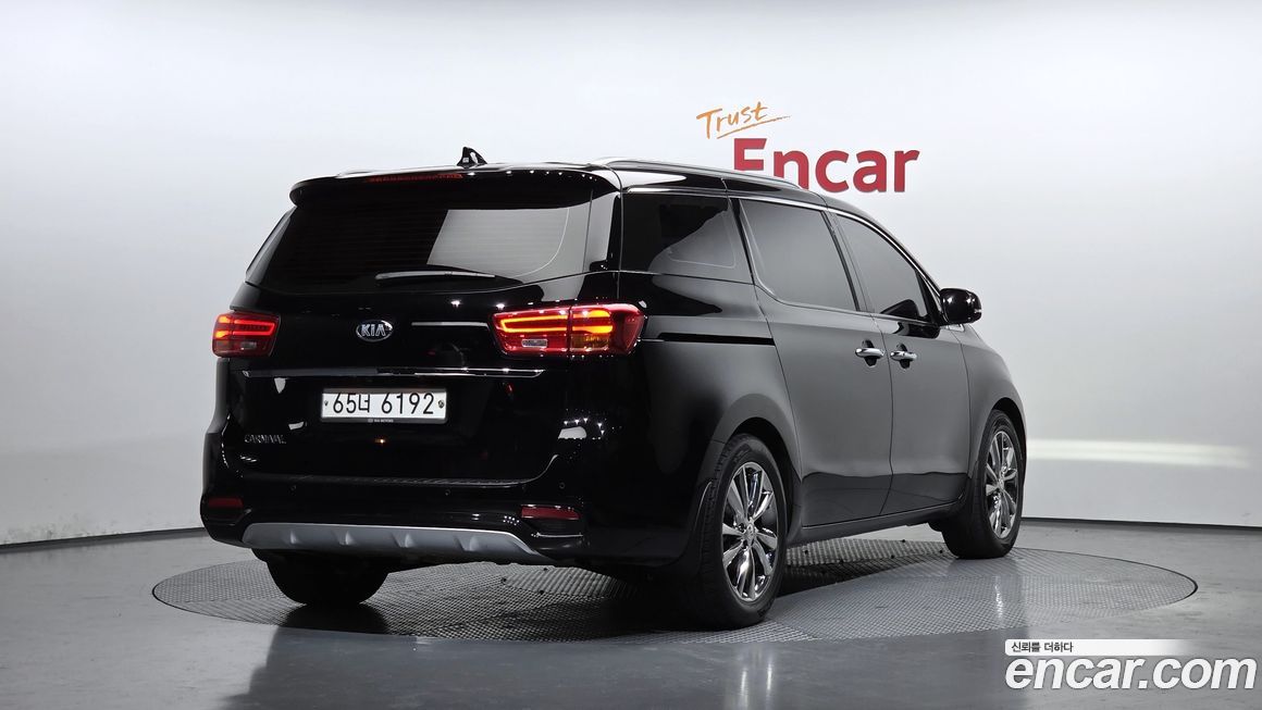 Kia Canival 2019