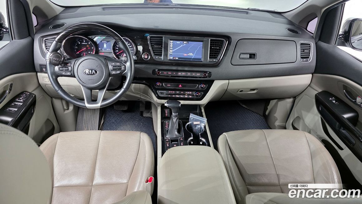 Kia Canival 2019