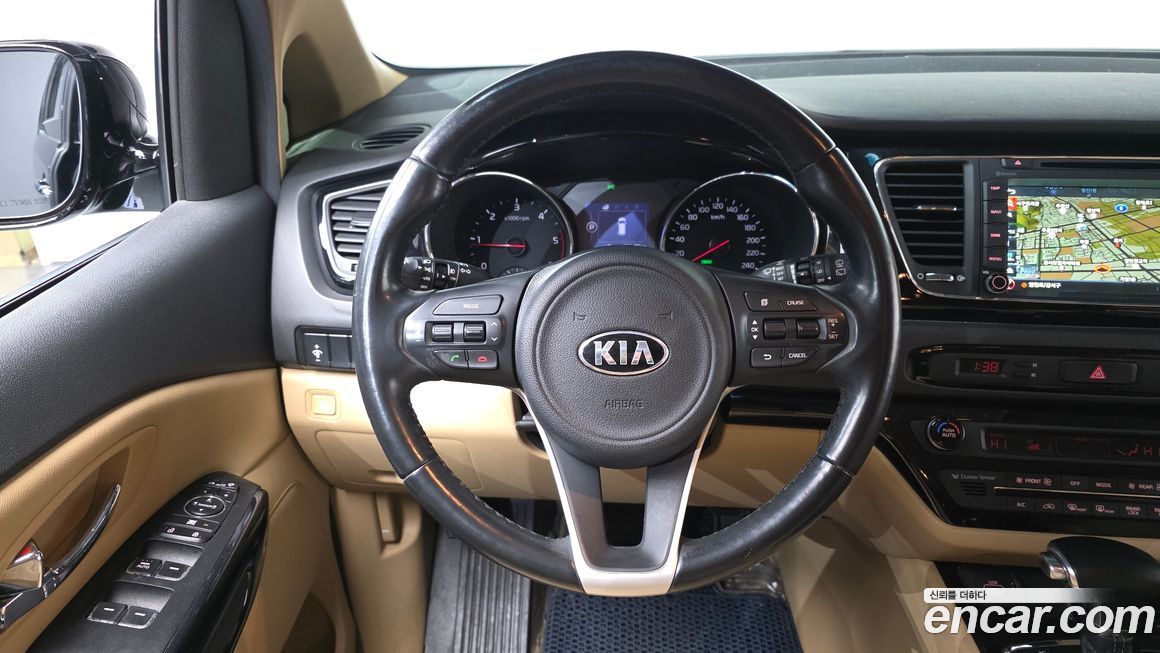 Kia Canival 2017