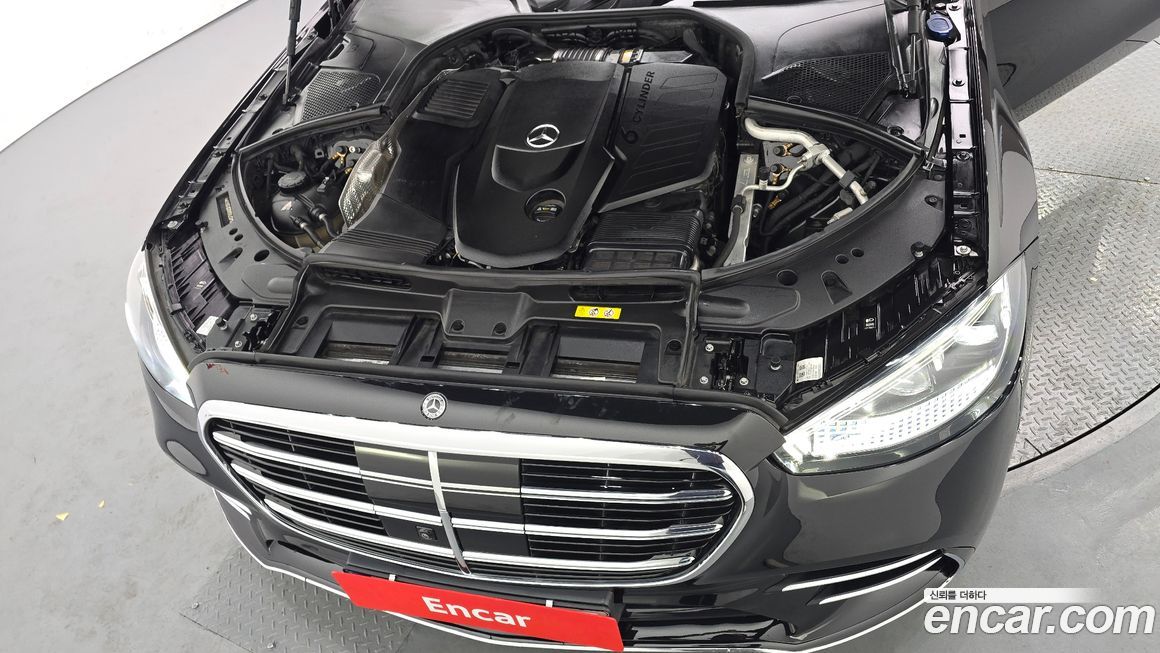 Mercedes-Benz S-Class 2022