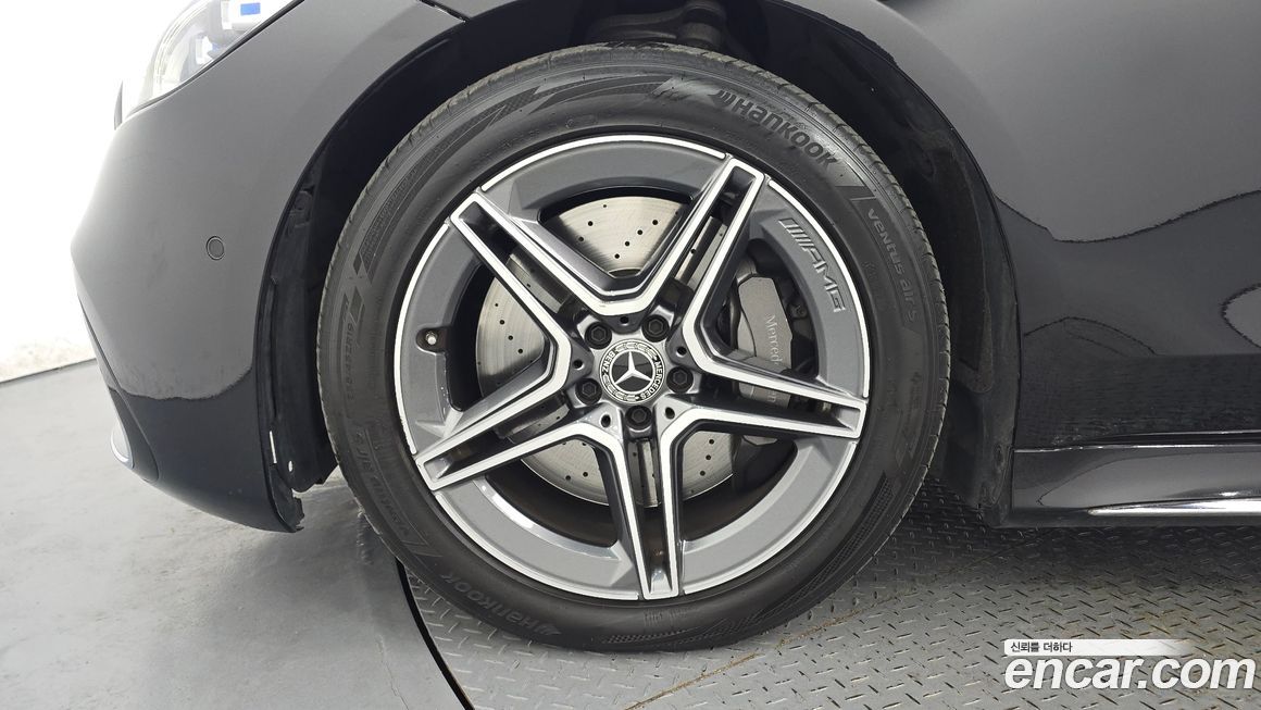 Mercedes-Benz S-Class 2022