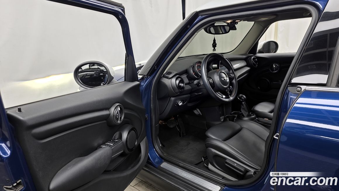 Mini Cooper 2018