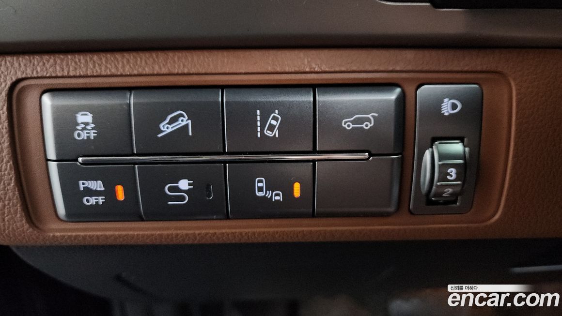 KG_Mobility_Ssangyong Rexton 2018