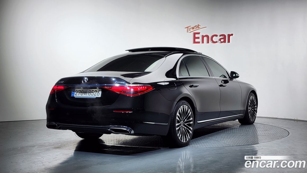 Mercedes-Benz S-Class 2022